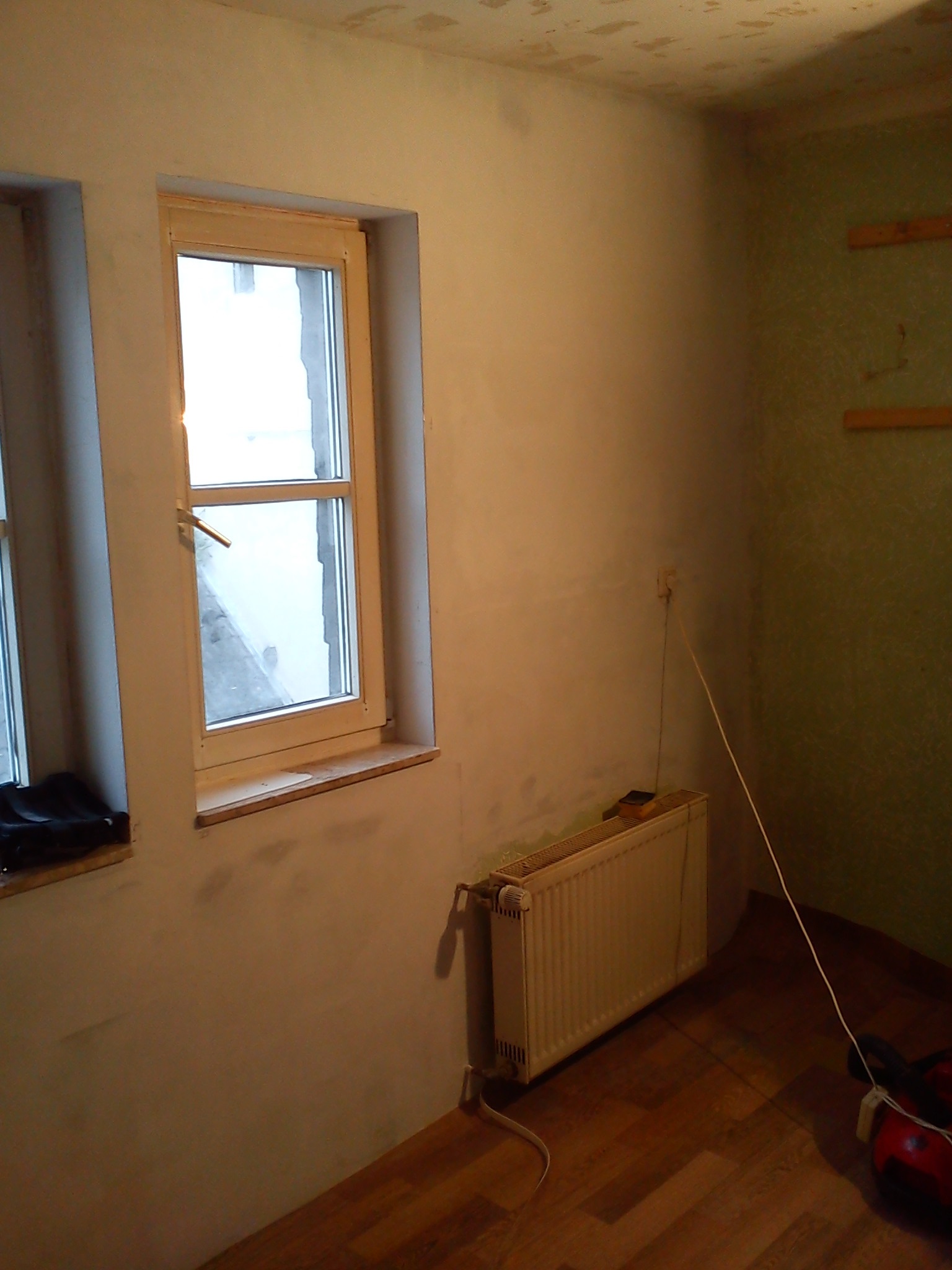 auch eine noch soooo schiefe Fachwerkwand kann v&ouml;llig akurat verlaufen...